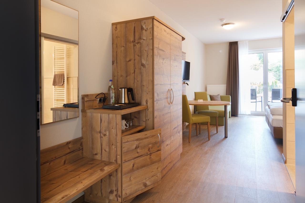 Hotel-Gasthof Neue Post Leutershausen  المظهر الخارجي الصورة